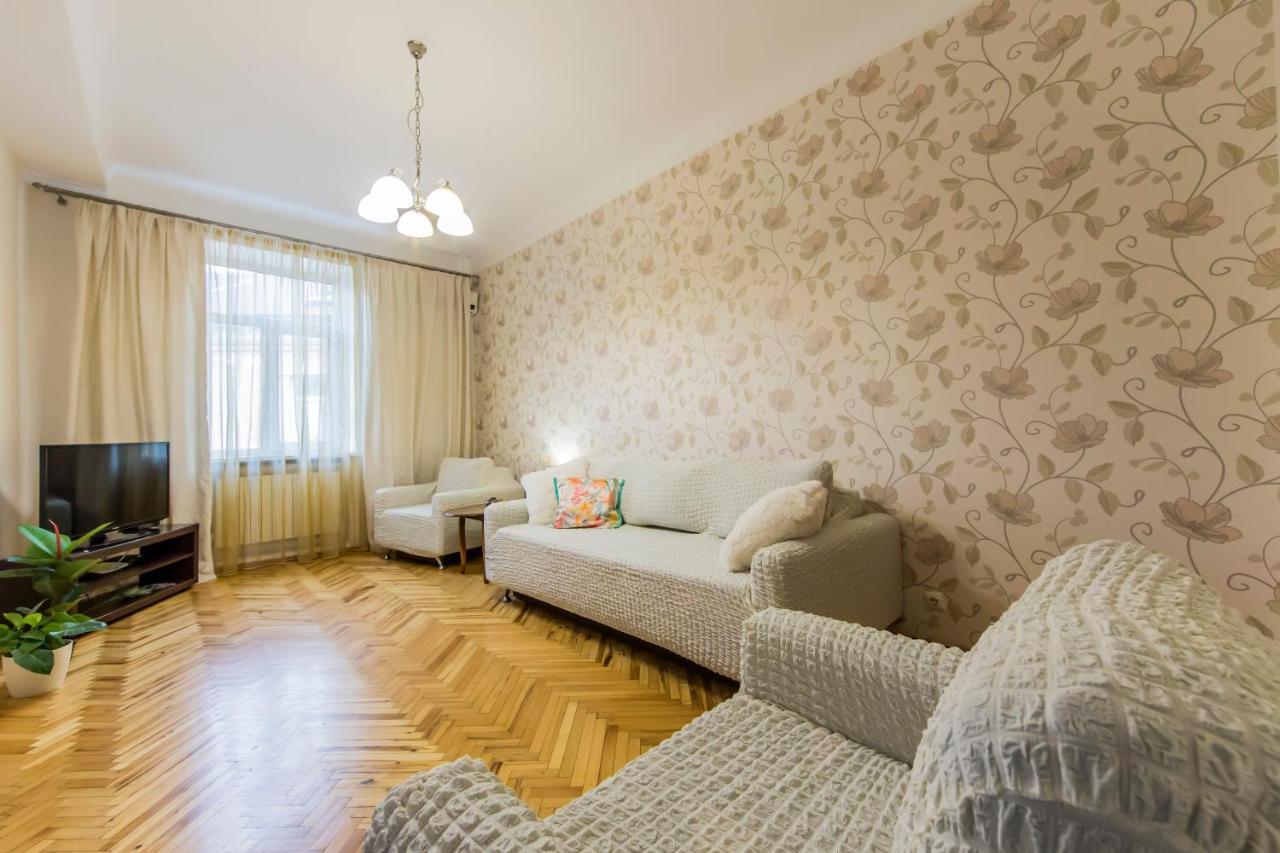 Затишна Квартира На Майдані Незалежності Kiev Exterior foto